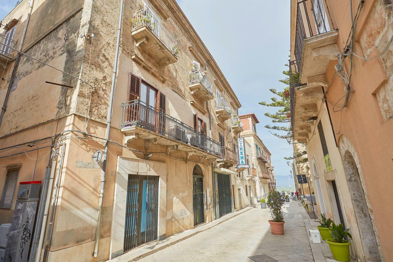 B&B Del Corso Alcamo Exterior photo